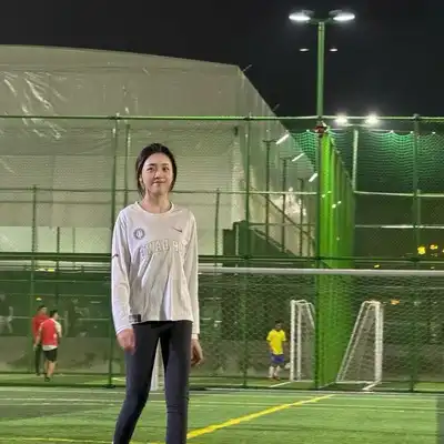 阎诗